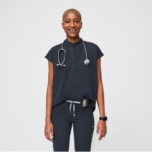 FIGS Dark Harbor Rafaela Oversized Scrub Top - Size XXL